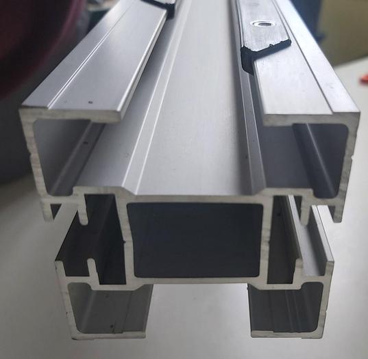 Führungsprofil für Scharnierbandförderer je m, Versaflex, A06P-3, 65mm, MK neuwertig -40%