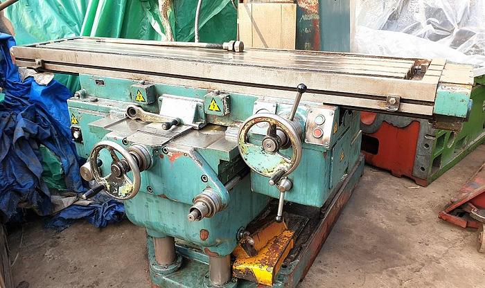 Used Tos FA5V Vertical Milling Machine