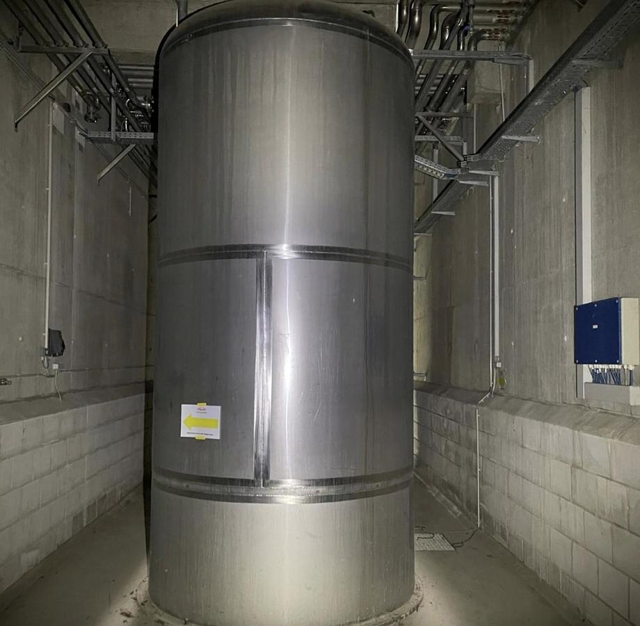 Used 11,000 Litre 316 Stainless Steel Storage Tanks