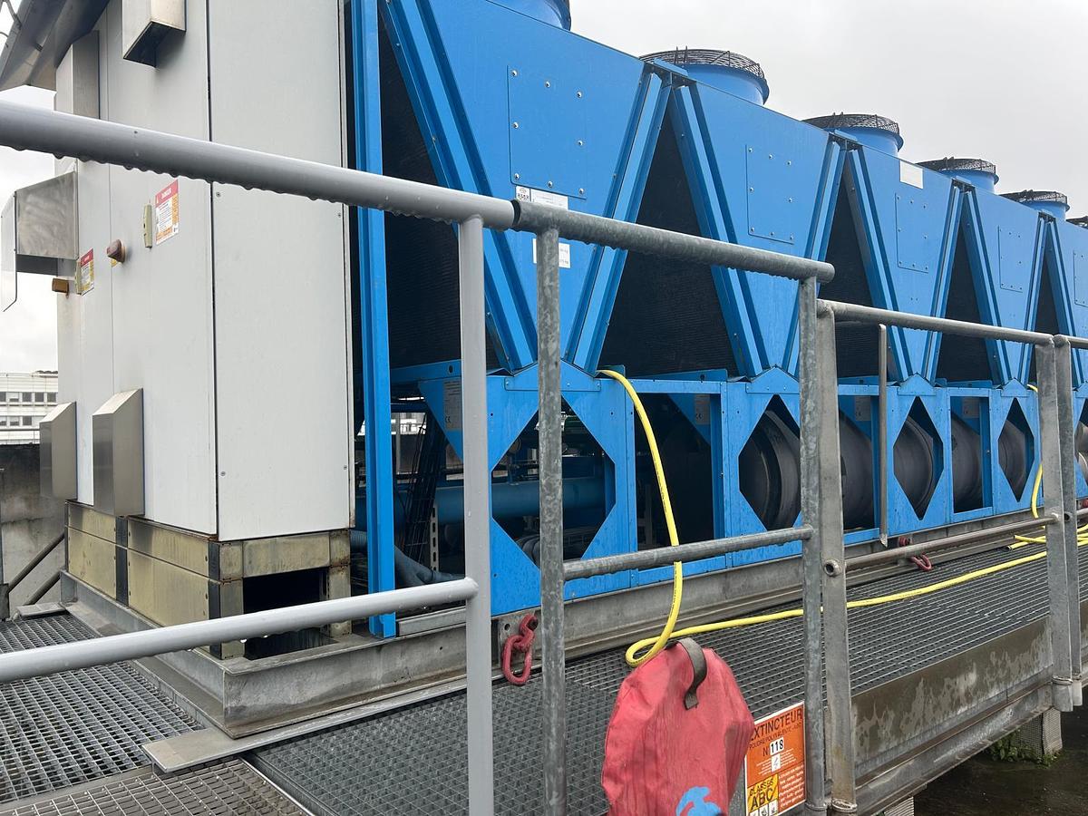 Used 2011 Axima Water Chiller Unit