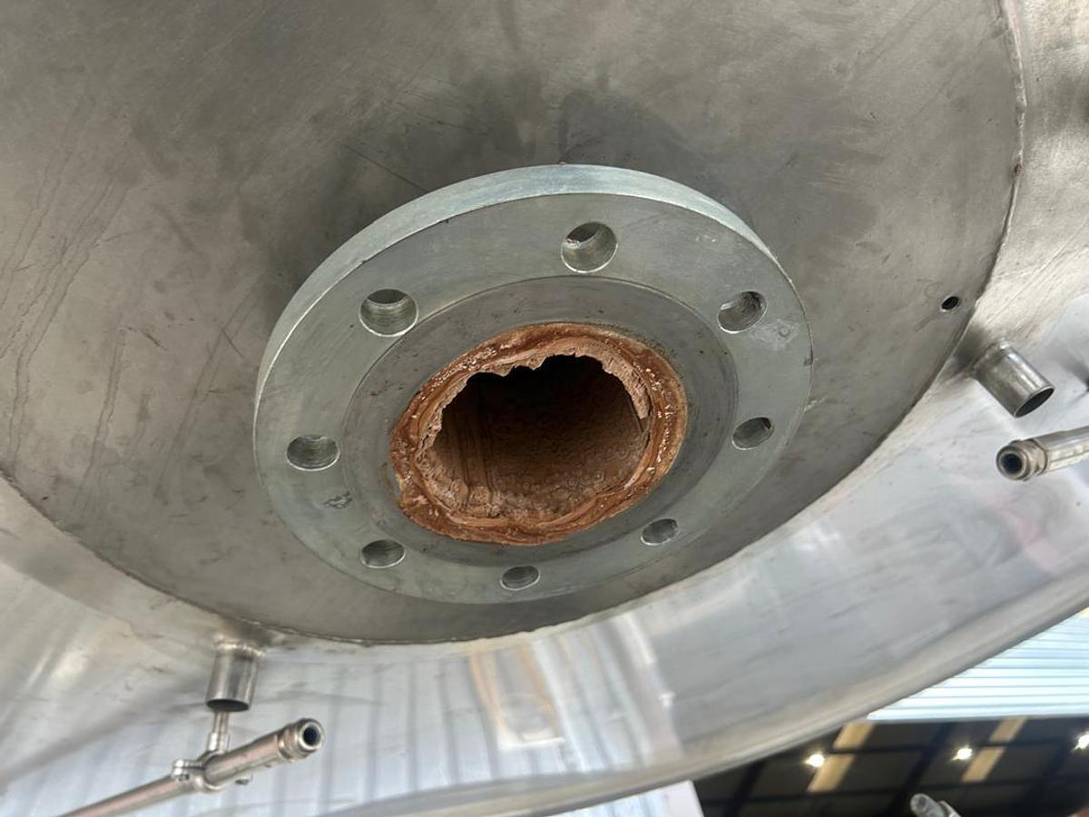 Used 25,000 Litre Stainless Steel Jacketed Mixing Tanks