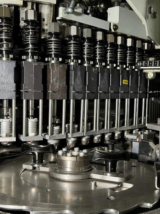 Used Used Krones COMBI-BLOC PET Bottling Line for Still Mineral Water | 25,000–32,000 BPH | 
