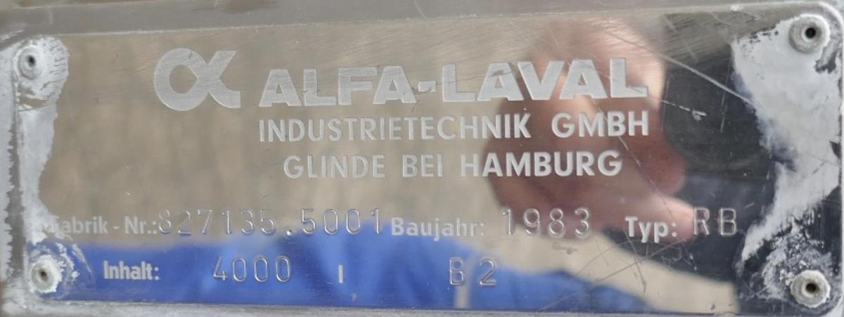 Used 4,000 Litre 304 Stainless Steel Mixing Tank