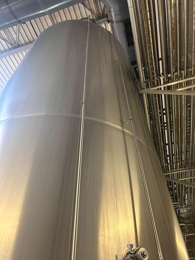 Used 40,000 Litre 316 Stainless Steel Jakceted Tanks with Agitation