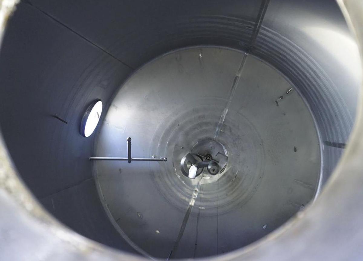 Used 22,000 Litre 316 Stainless Steel Tanks with Insulation, Heat Exchanger and Agitator