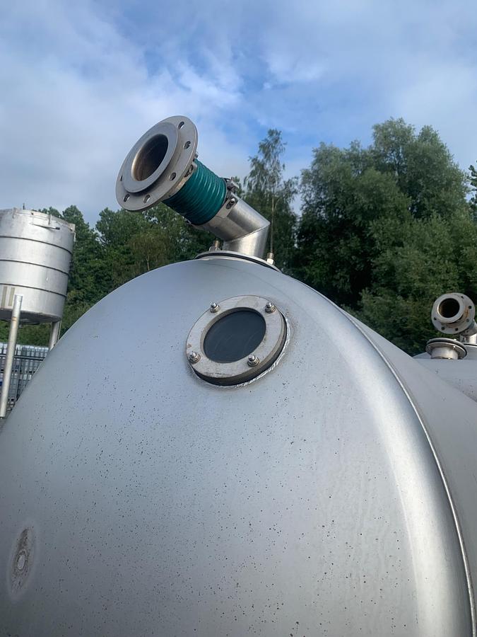Used 1000L Optimar stainless-steel fish handling / vacuum receiver vessels