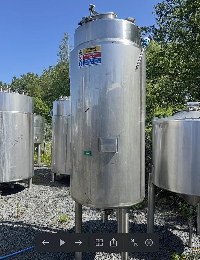 Used 1,000 Litre Stainless Steel Insulated Tank