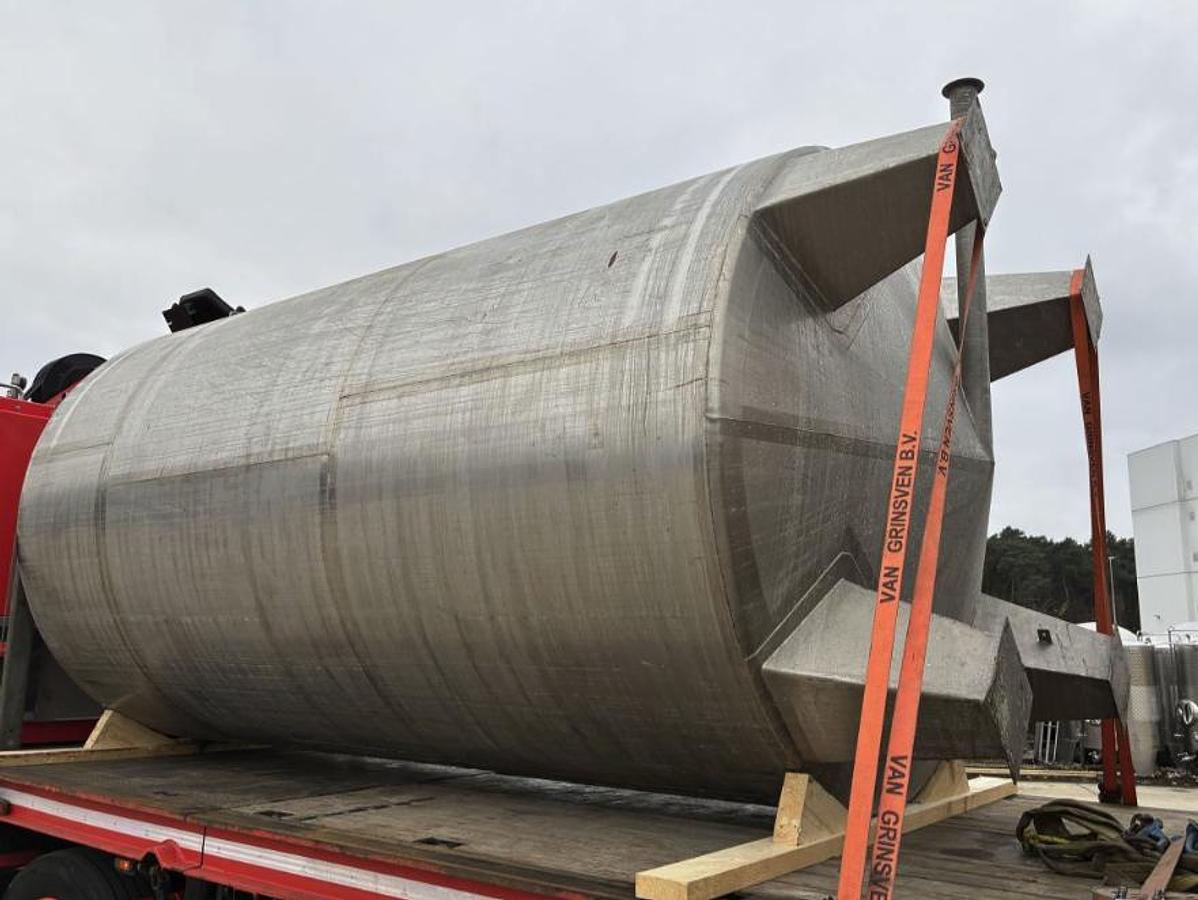 Used 15,000 Litre 304 Stainless Steel Storage Tanks 