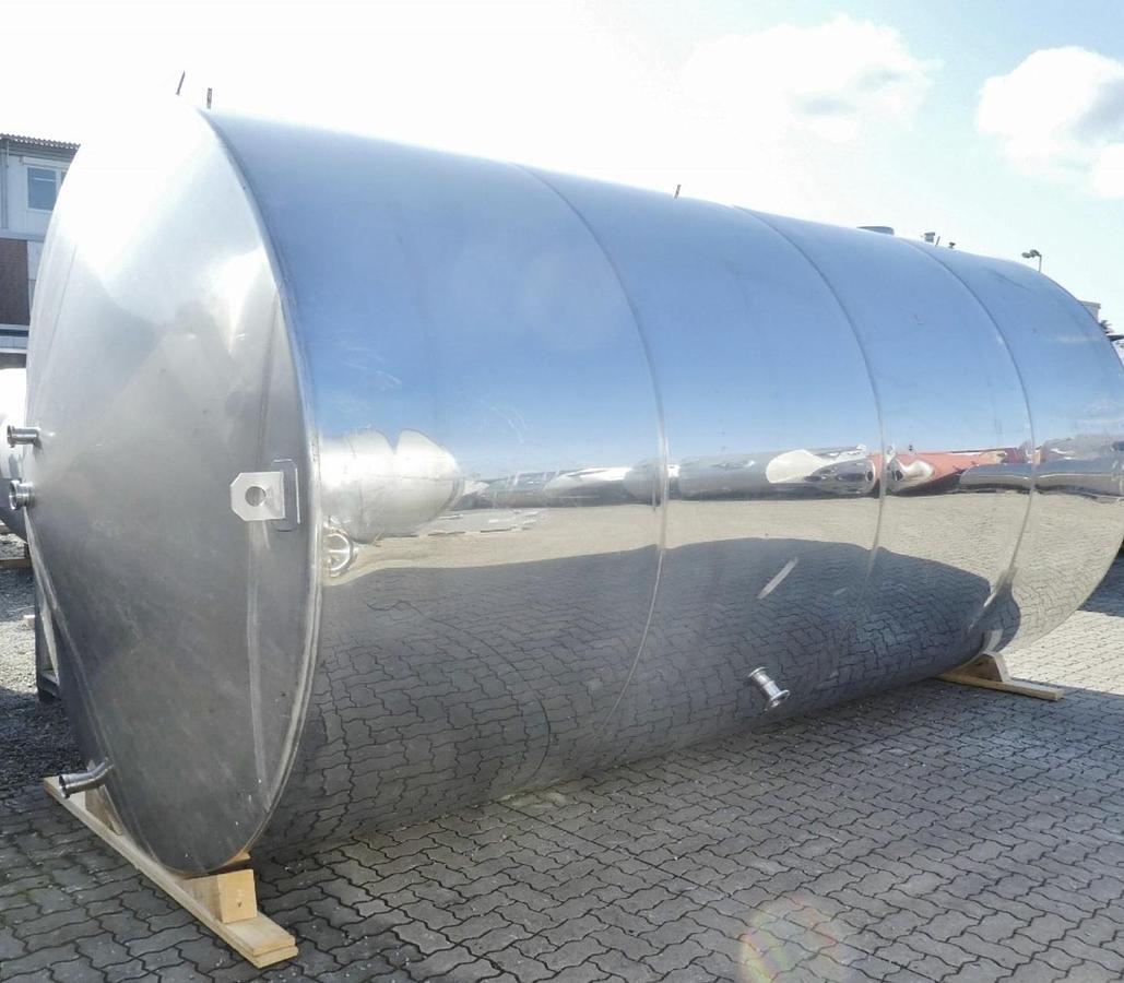 Used 26,000 Litre Stainless Steel Storage Tanks