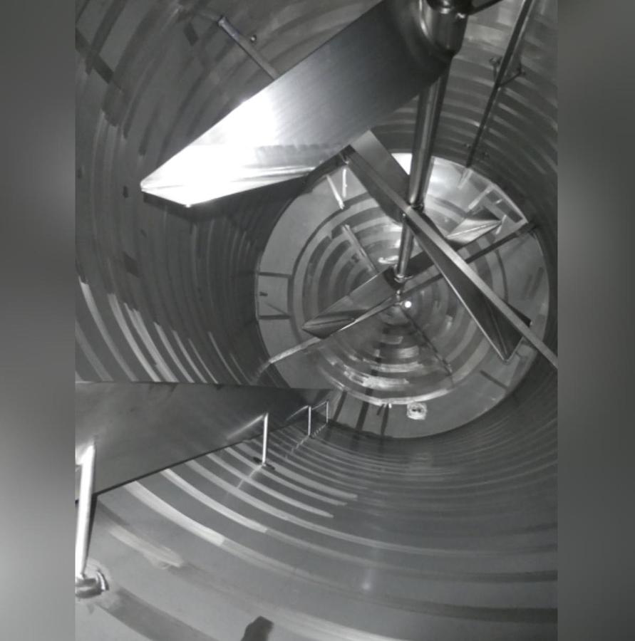 Used 25,000 Litre 316 Stainless Steel Tanks with Heat Exchanger