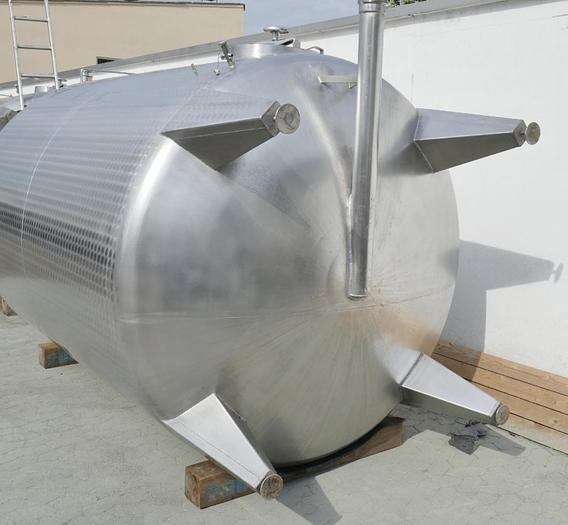 Used 9,000 Litre Stainless Steel Storage Tanks