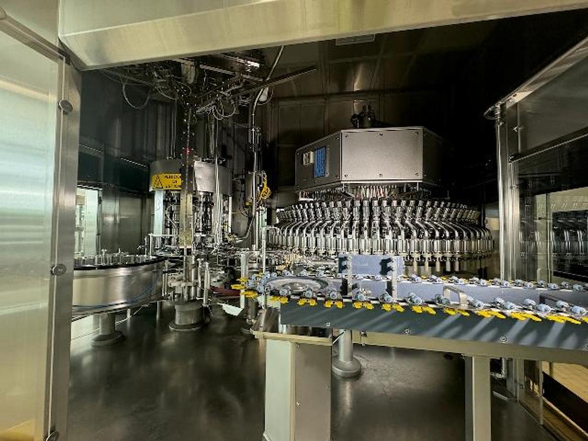 Used Used Krones COMBI-BLOC PET Bottling Line for Still Mineral Water | 25,000–32,000 BPH | 