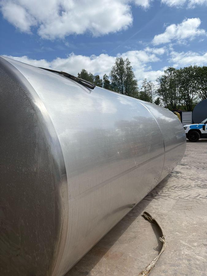 Used 15,000 Litre Stainless Steel Storage Tanks
