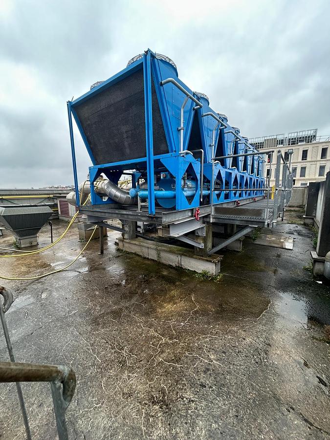 Used 2011 Axima Water Chiller Unit