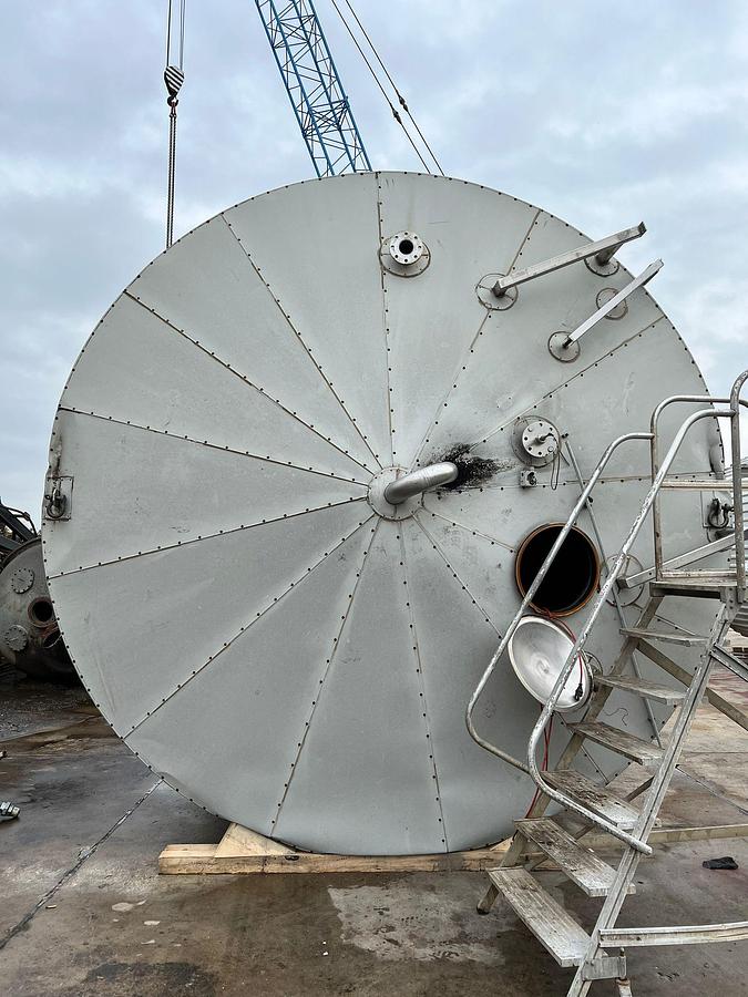 Used 150,000 Litre Stainless Steel Insulated Storage Tanks