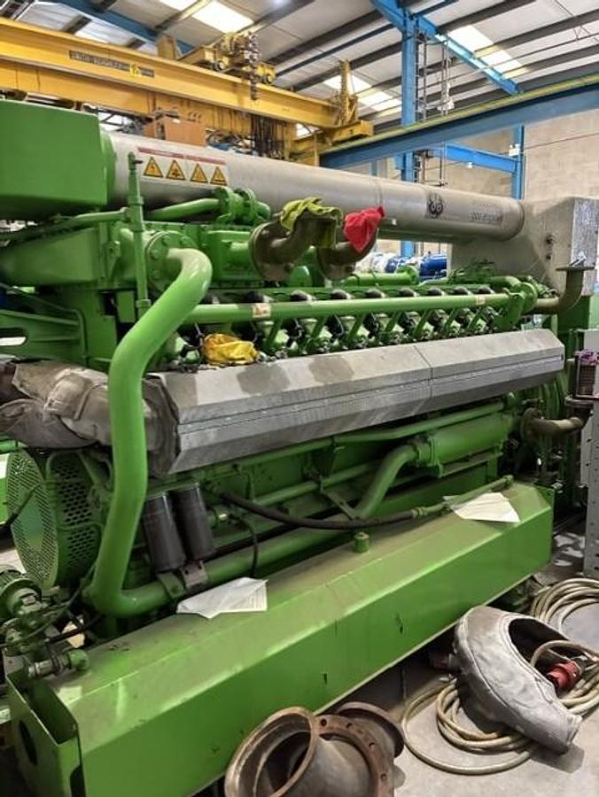 2 × Jenbacher JGS320 GS-S.L Natural Gas Generator Sets | 588 kW Each | 0 Hours | Immediate Availability