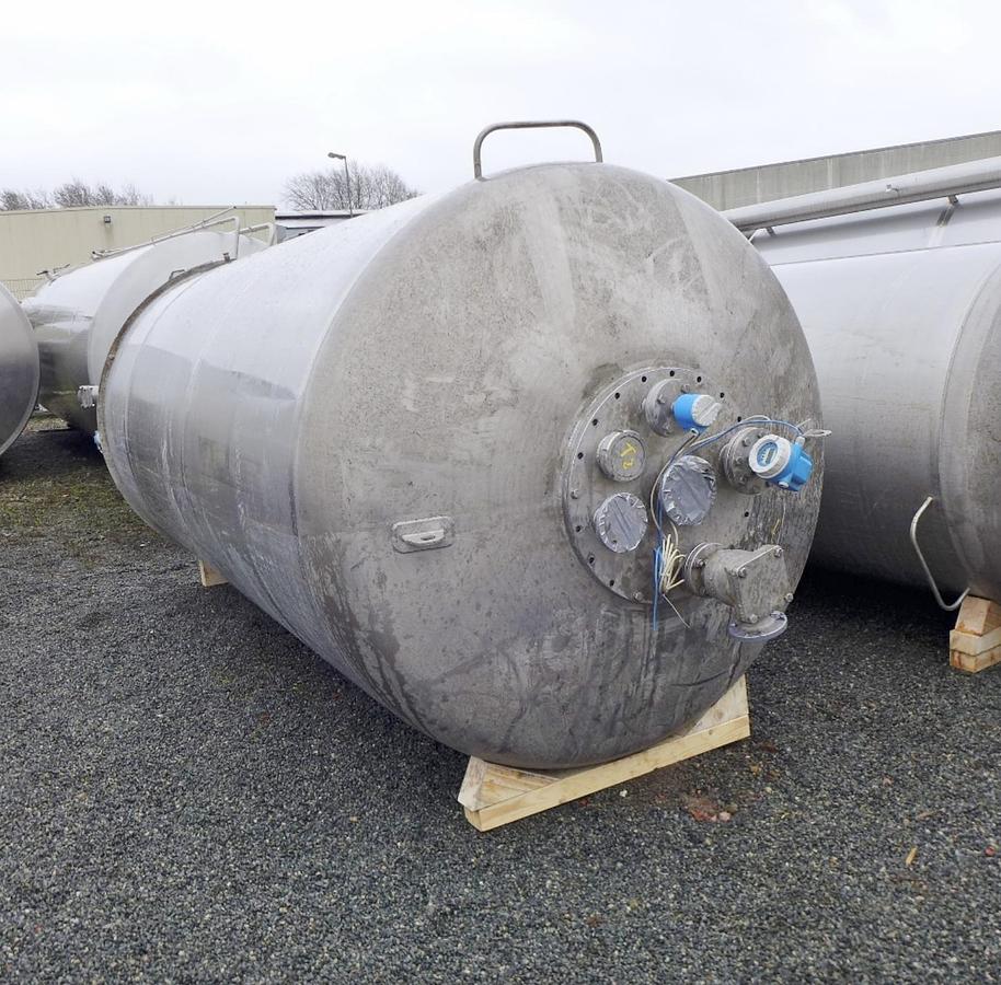 Used 11,000 Litre 316 Stainless Steel Storage Tanks
