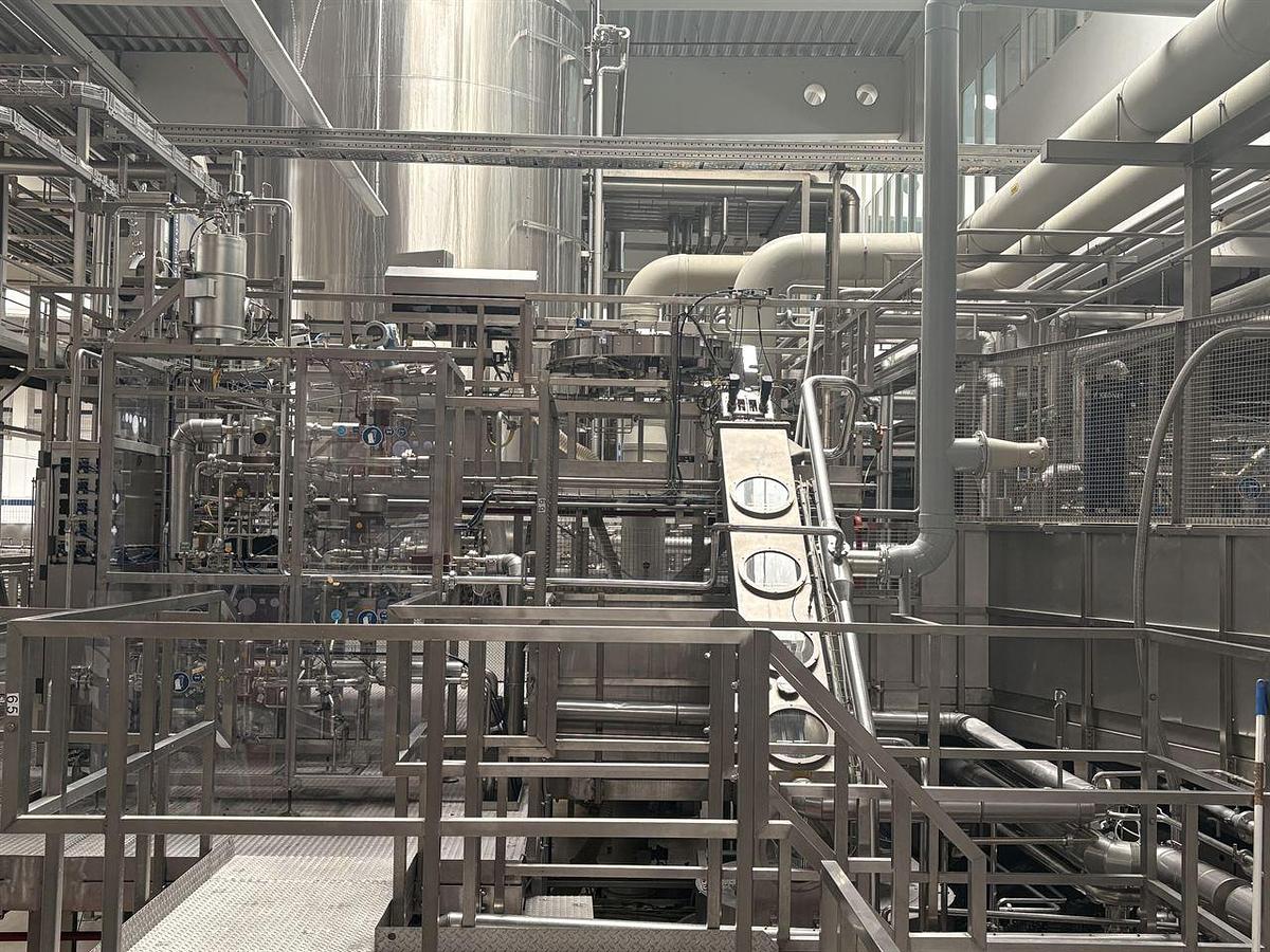 Used Used Krones PET Aseptic Filling Line for Sale – 25,000 BPH | Ultra Clean CombiBloc | Year 2016