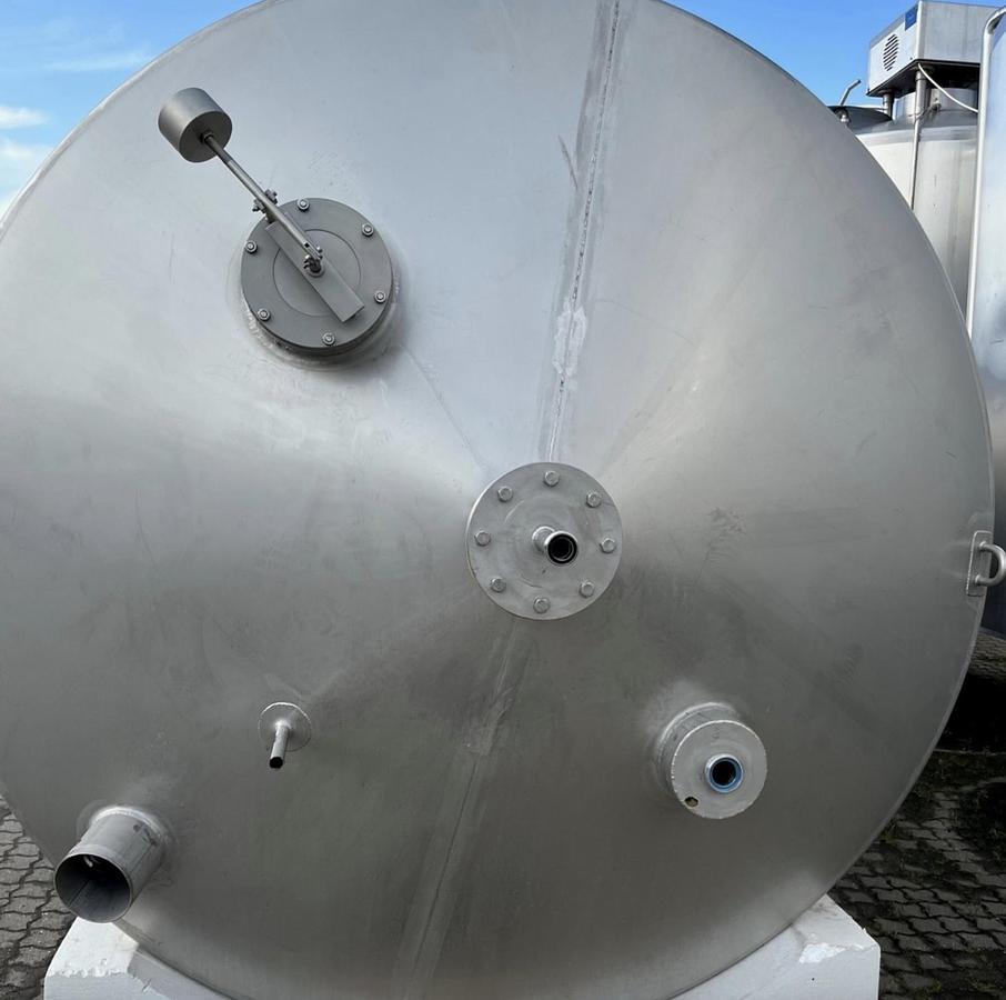 Used 23,000 Litre Stainless Steel Insulated Mixing Tanks