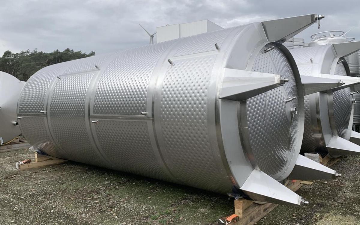 Used 26,000 Litre Brand New Stainless Steel Tanks with Heat Exchanger
