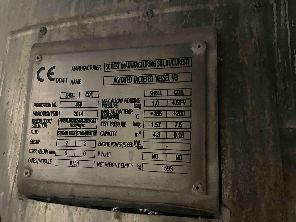 Used 4800 Litre Stainless Steel Tank with Agitation and Jacket