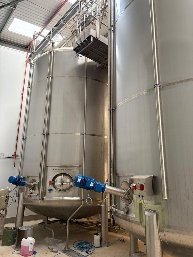 Used 60,000 Litre Stainless Steel Storage Tanks