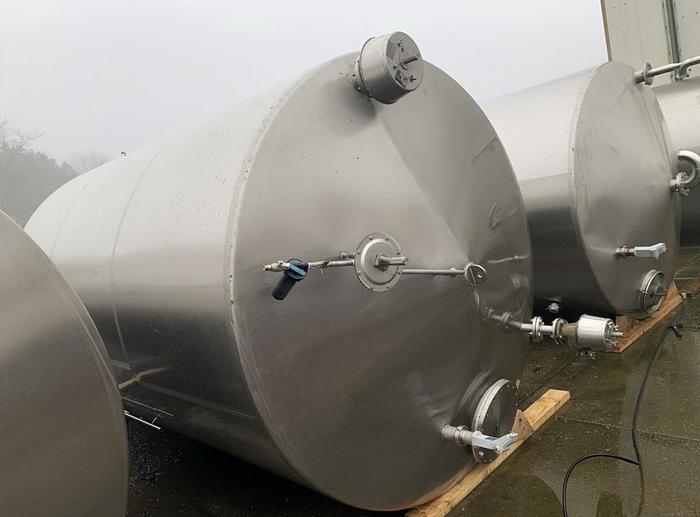 Used 15,000 Litre 304 Insulated Stainless Steel Tanks