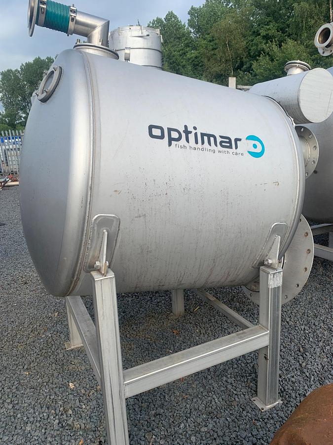 Used 1000L Optimar stainless-steel fish handling / vacuum receiver vessels