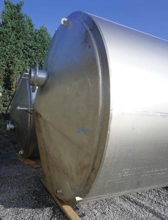 Used 22,000 Litre 316 Stainless Steel Tanks with Insulation, Heat Exchanger and Agitator