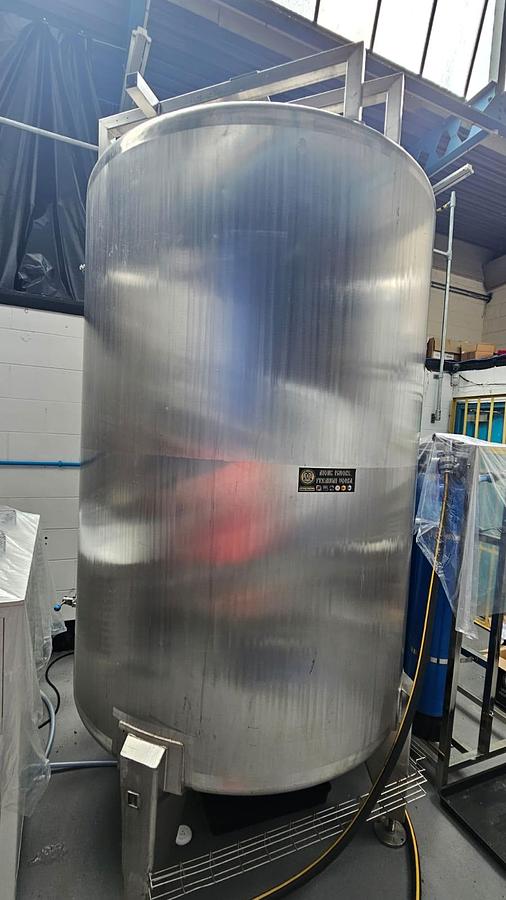 Used 2,300 litre Stainless Steel Storage Tanks