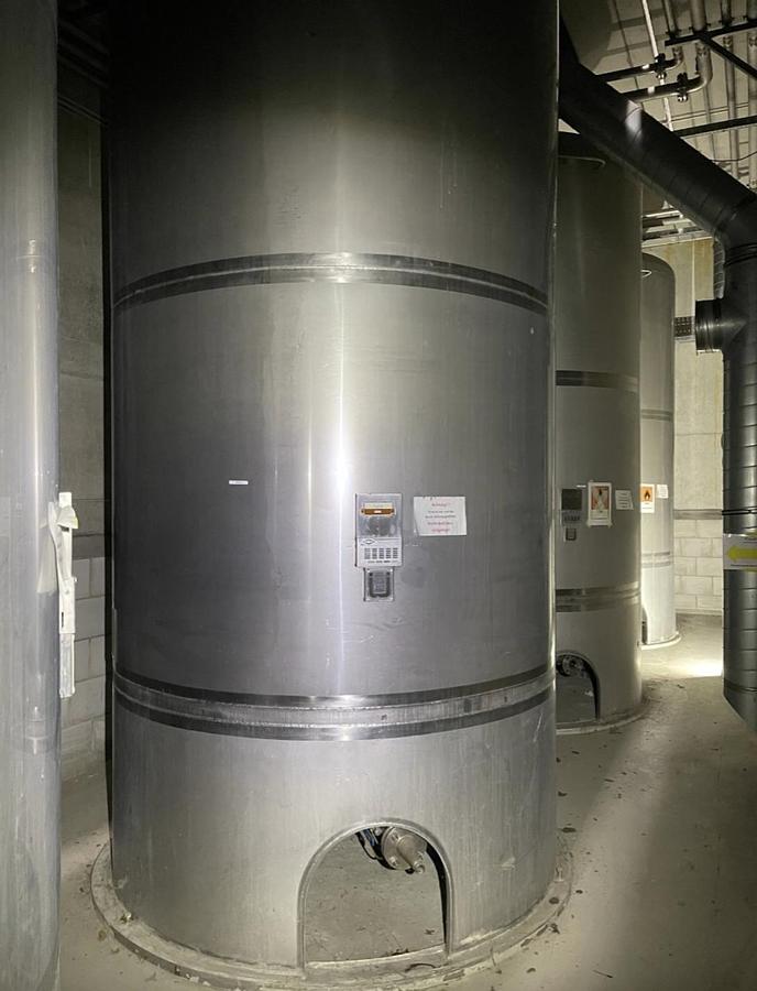 Used 11,000 Litre 316 Stainless Steel Storage Tanks