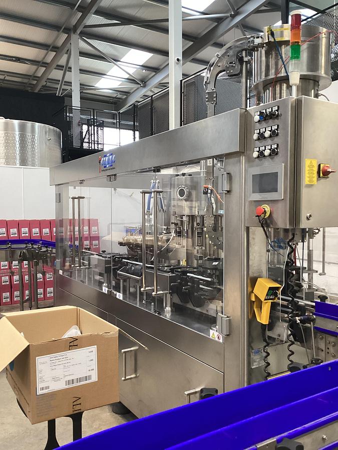 Used CIMEC 1200BPH Spirit Filling Line