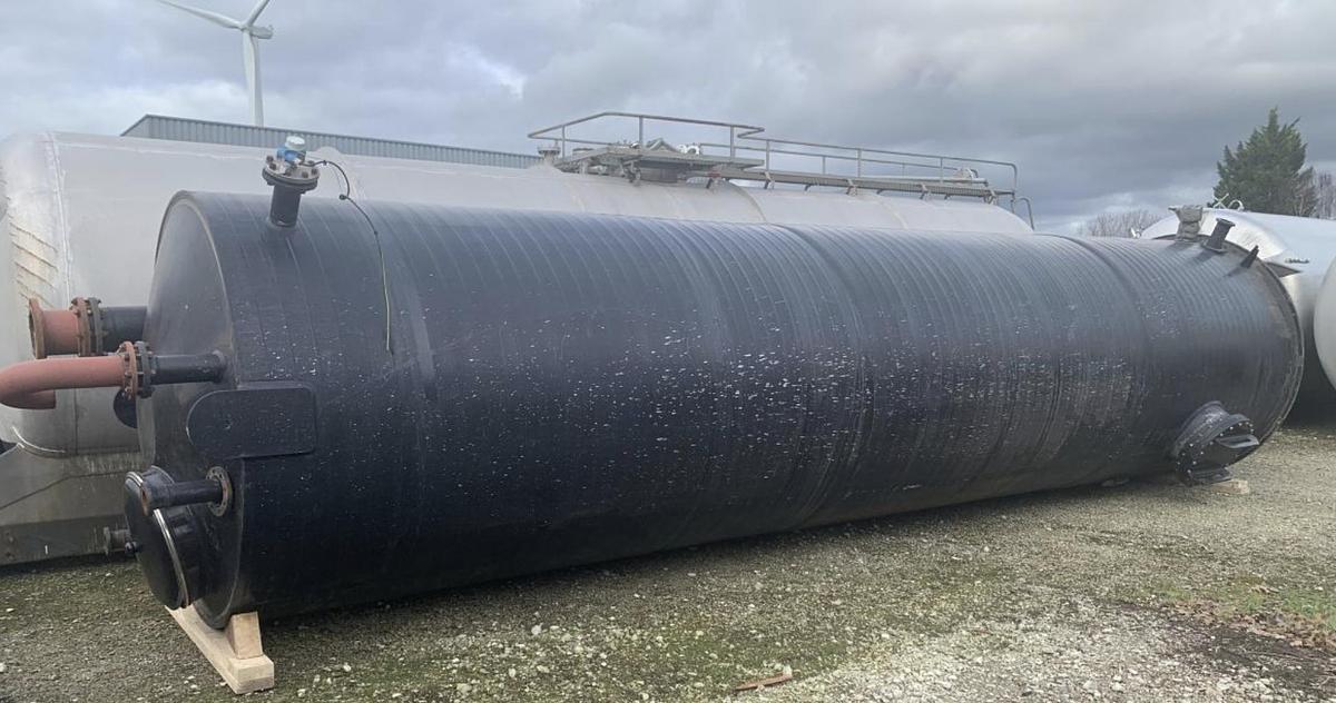 Used 25,000 Litre Polyethylene Storage Tanks