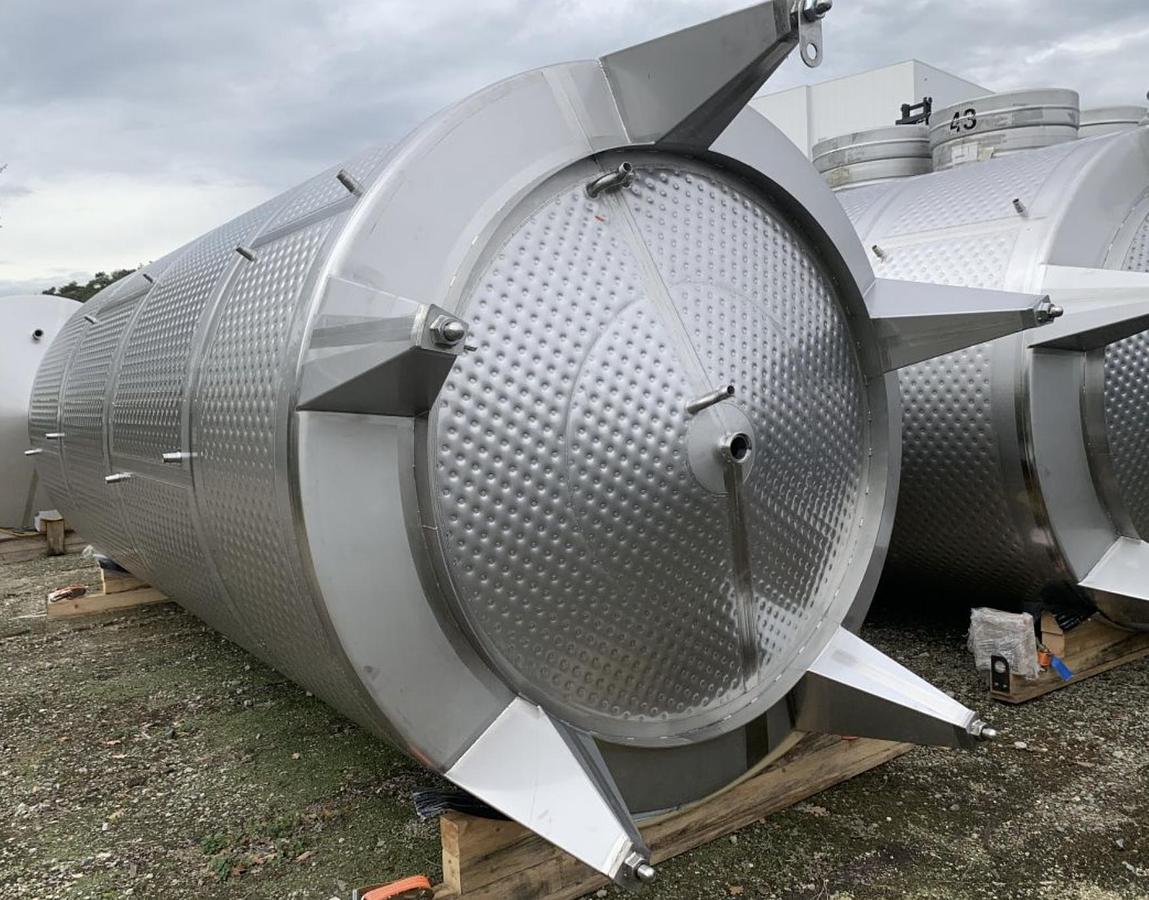 Used 26,000 Litre Brand New Stainless Steel Tanks with Heat Exchanger