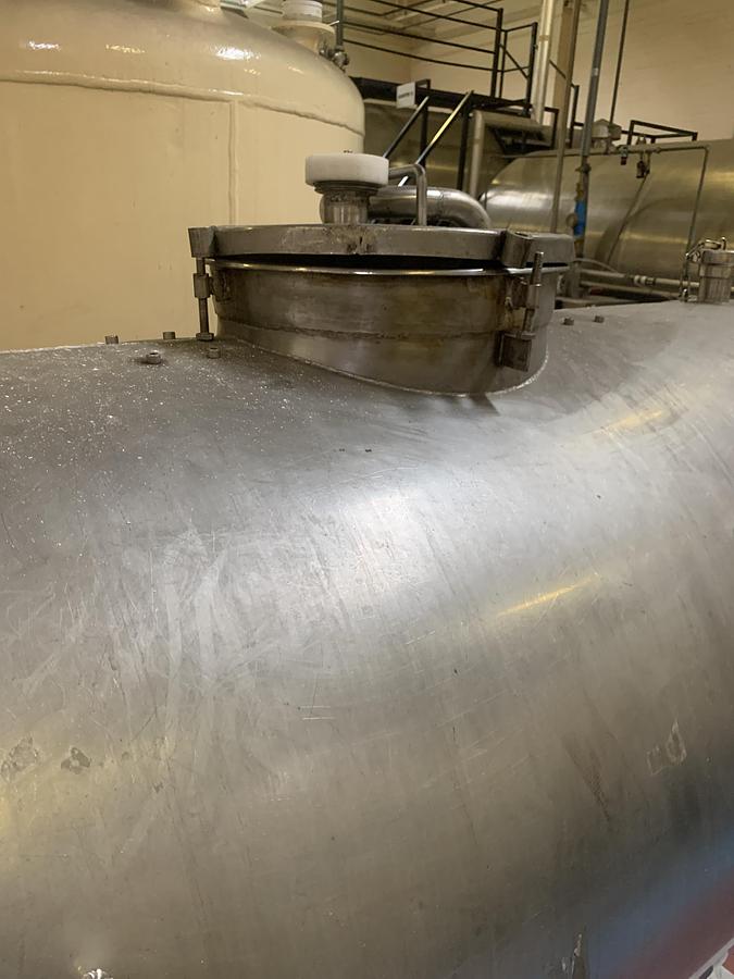 Used Used 1,300 Litre Stainless Steel Storage Tank / Process Vessel – 1300L