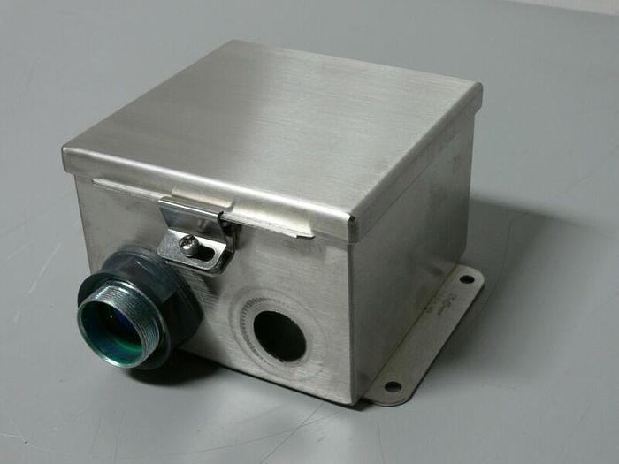 Used Hoffman J BOX A606CHNFSS HINGED COVER 6" X 6" X 4"