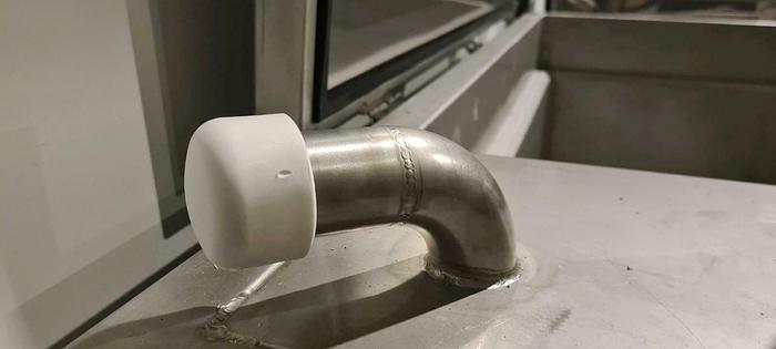 Paint stripping tank