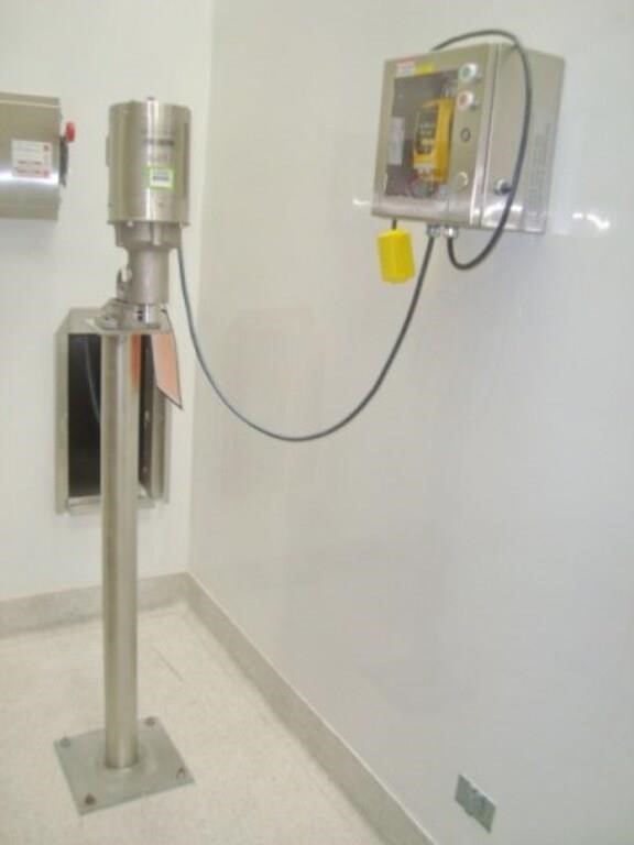 Used SPX LIGHNIN MIXER SILVERLINE MODEL 3250