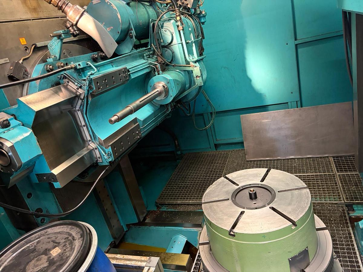 Used CNC ZAHNRAD-ABWÄLZFRÄSMASCHINE PFAUTER PE 800