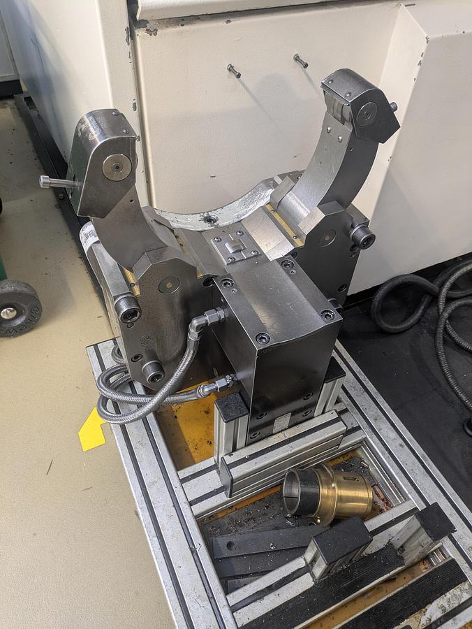 Used VDF BÖHRINGER 250 (315) CM mit C Achse und automatischer Lynette