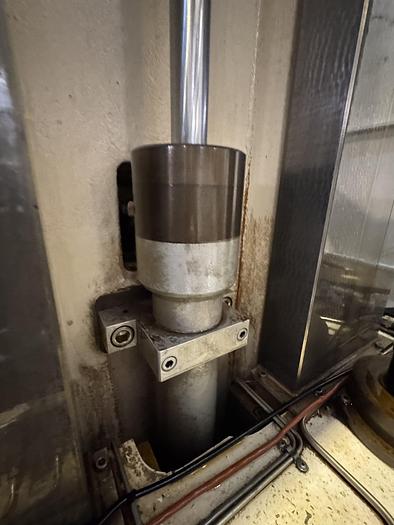 Used Zahnrad-Abwälzfräsmaschine SU HURTH MODUL WF 800/1200 Baujahr 2001