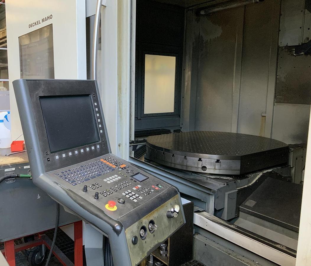 Used DECKEL MAHO DMU 160 P hi-dyn – 5-Achsen-CNC-Universal-Bearbeitungszentrum