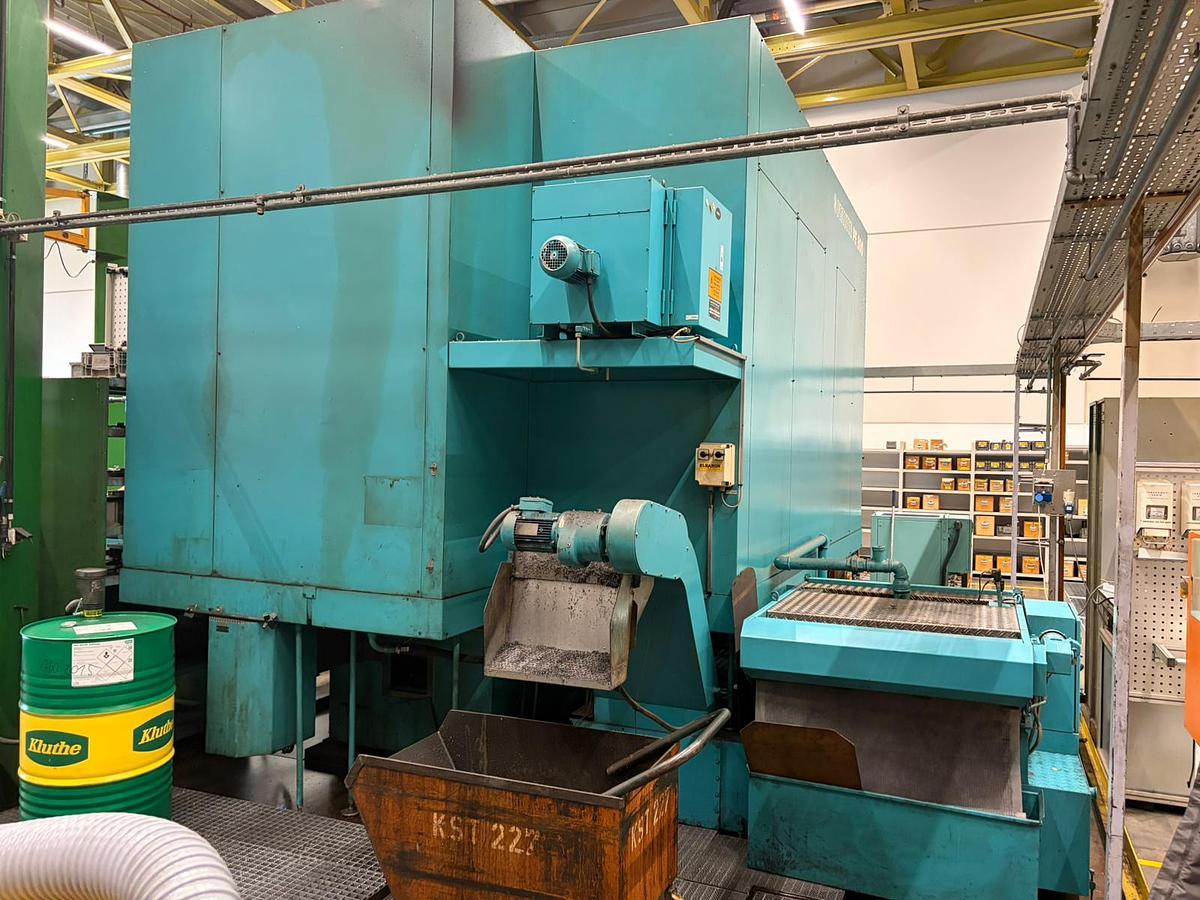 Used CNC ZAHNRAD-ABWÄLZFRÄSMASCHINE PFAUTER PE 800