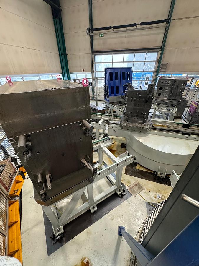 Used 4-ACHSEN BAZ MANDELLI STORM 2500 BJ. 2007