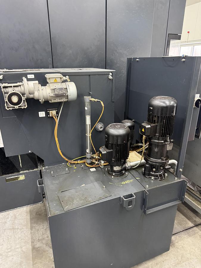 Used DMG MORI 60 eVo inklusive Automation DMG PH 150-8
