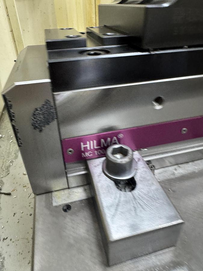 Used DMG MORI 60 eVo inklusive Automation DMG PH 150-8