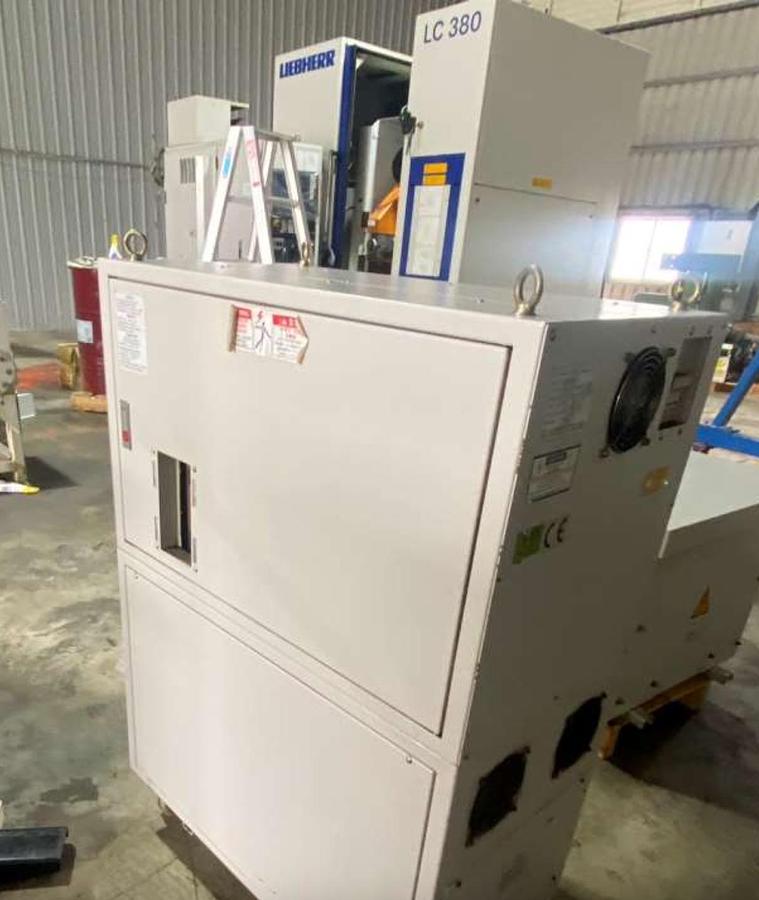 Used Zahnrad-Abwälzfräsmaschine LIEBHERR LC 380 Baujahr 2011