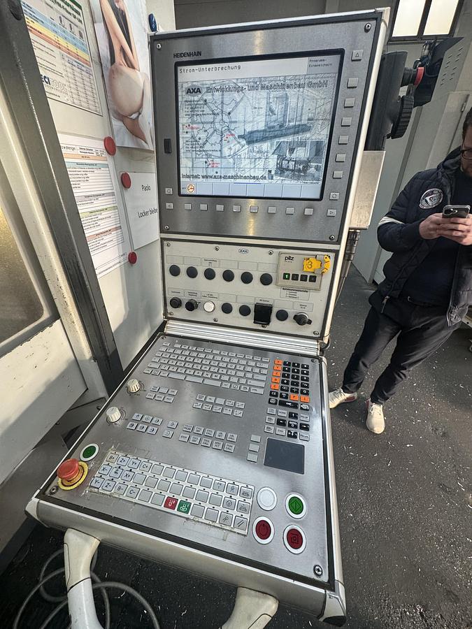 Used AXA VPC 45 U Portal-Bearbeitungszentrum