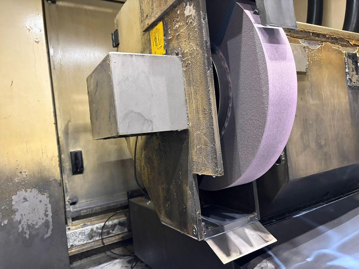 Used CNC Rundschleifmaschine Geibel & Hotz Baujahr 2012 Modell RS 2000 CM DS