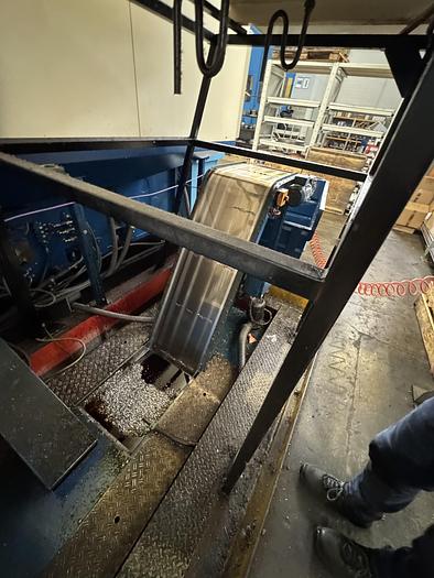 Used Zahnrad-Abwälzfräsmaschine SU HURTH MODUL WF 800/1200 Baujahr 2001